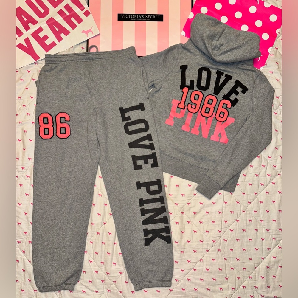 VS PINK VINTAGE 2011 SET HOODIE SWEATSHIRT & SWEATPANTS GRAY 86 LOVE PATCH LOGO